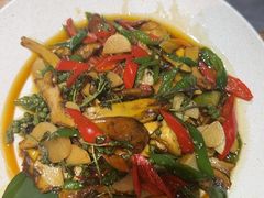 -一朵菌·野生菌探索家火锅(南亚店)