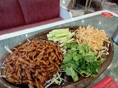 -老郑家东北春饼(龙悦居店)