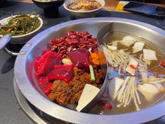 -沸炉重庆老火锅(军事博物馆店)