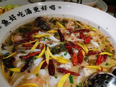 -江渔儿酸菜鱼·拔草餐厅(虎门君乐汇店)