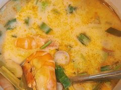 -大头虾越式风味餐厅(光明广场店)