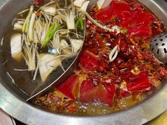 -沸炉重庆老火锅(军事博物馆店)