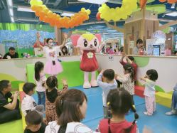 -莫莉幻想儿童乐园(郑州丹尼斯三天地店)