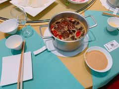 -皇城老妈·大连海鲜火锅(港湾店)