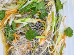 -始于2011柳周农家菜沙田柚美食店(东大街店)