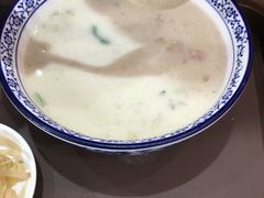 羊肉汤（多肉）-穆得·老周家牛肉烧饼(普利街店)
