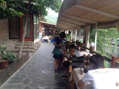 -北京水岸山吧度假村(雁栖镇店)