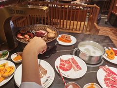 -韩京炭火烤肉自助料理(柯桥万达店)