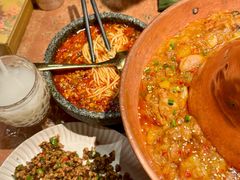 -浩海火燒雲傣家菜(芮欧百货店)