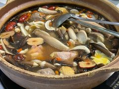 -菌小白火锅(时尚天河店)