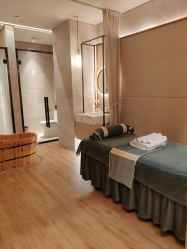 -苑苑vbeauty科技美容SPA