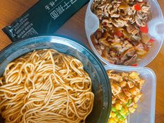 -梅溪·小伙子干挑面(安吉总店)