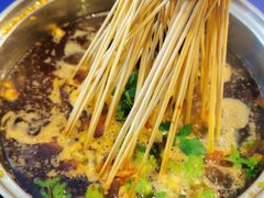 -马路边边串串香(一匡街店)
