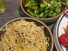 -老街烧烤大排档·地道湖北菜·龙虾馆(汉口火车站店)