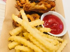 -必胜客(东大桥店)