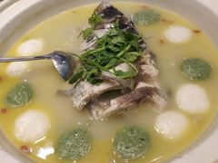 -山明水秀农庄