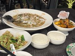 -渔语鱼新川菜Bistro(万象天地店)