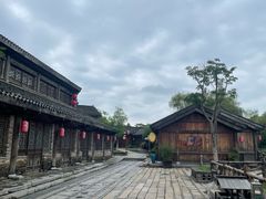 -茅山东方盐湖城景区