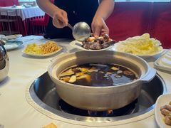 -天宜隆蘑菇宴火锅(石景山旗舰店)
