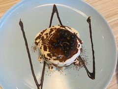 -必胜客(人民店)