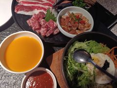 -嘿嘟嘟·肋条烧肉放题(爱融荟城店)