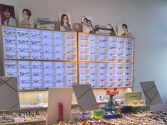 -天空之镜眼镜店蔡司依视路配镜授权零售店(望京颐堤港店)