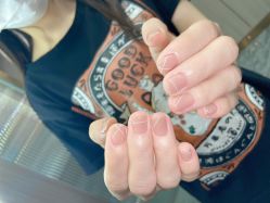 -情同手足美甲美睫