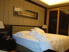 iphone_upload_pic-兰州皇冠假日酒店
