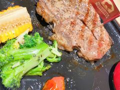 西冷-必胜客(WOW中心城店)