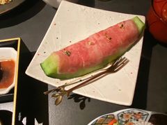 -铭牛烧肉·和牛海鲜自助(高新月牙湖店)