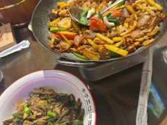 -富正毅三下锅·湘西韵味(天门山索道店)