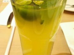 -必胜客(新中纬店)
