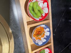 -山川小町·极番烧肉(新地假日广场店)