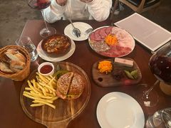 -羽深肉铺 Steak & Wine