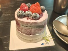 -山与蓝·轻糖鲜果蛋糕(勒泰店)