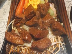 铁锄牛排-穹六人间 people 6(岳阳路店)
