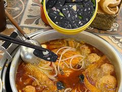 -顶上头·螺蛳火锅(五一新村店)