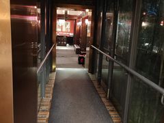 -铜锣湾·有麝自然香(重庆新天地店)