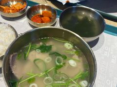 -梨花牛肉汤饭(仁恒伊势丹店)