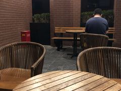 露天位-星巴克(红房子店)