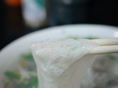 -建国蚵煎蚵面