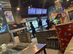 -马路牙子烧烤音乐酒馆(望京店)