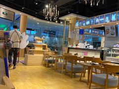 -藏猫猫咖啡主题馆(中央大道店)