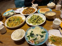 -蒙亨·手把肉·蒙古包文化主题餐厅(天恒广场店)