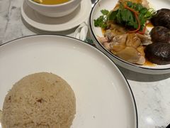 -关夫人餐厅(阳光广场店)