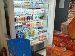 -来伊份(我格广场武宁路店)
