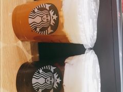 -星巴克臻选(华堂·新辰汇店)