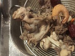-名门潮牛·鲜牛肉海鲜火锅.烧烤自助餐厅(诚丰广场店)