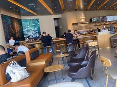 -星巴克臻选(上海合生汇1F店)