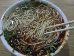 -小牛叔鲜切牛肉·火锅·烤肉自助(公济桥路店)
